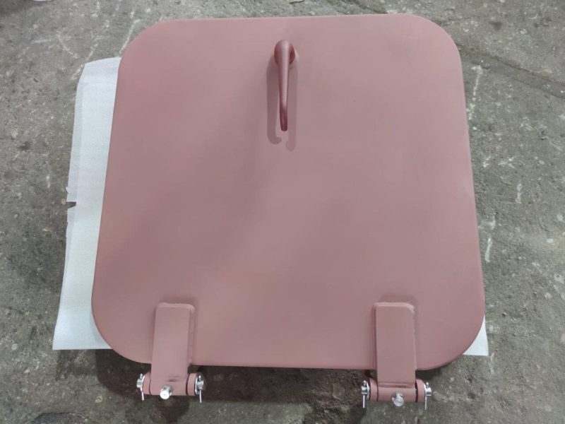 Luik B2 - spatwaterdicht - knevelbediening